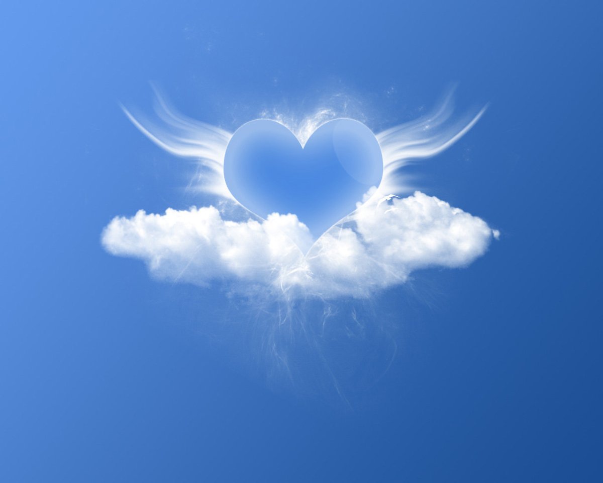 У богов были сердца. Сердце из облаков. Облако в виде сердца. Сердце в небе. Сердечко в небе.