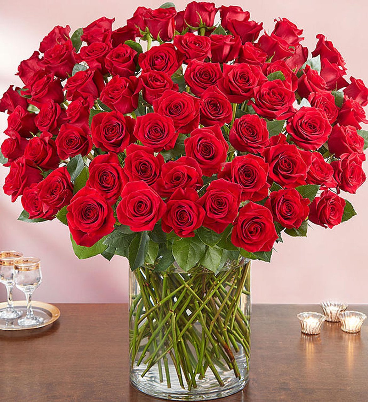 Букет цветов красивых роз фото красивые. Букет шикарный. Огромный букет. Красивый букет роз. Шикарный букет роз.