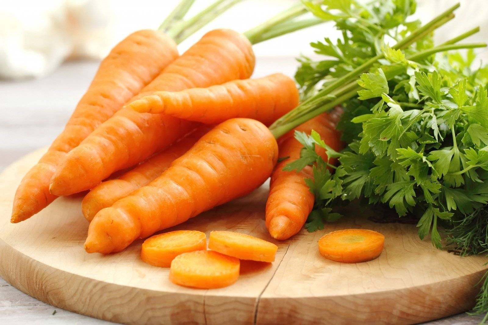 Почему нельзя морковь. Морковь Олимпус. Сырая морковь. Красивая морковка.