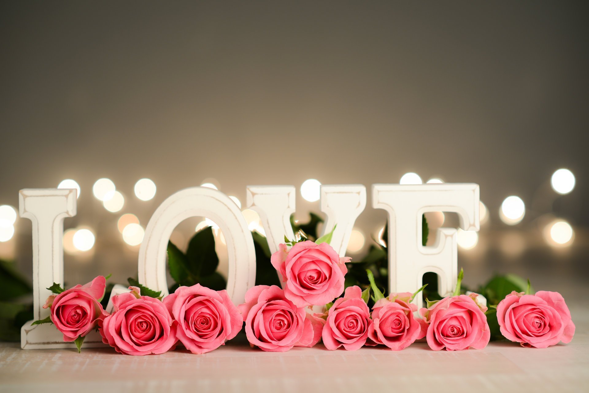 Романтичные цветы. Свадебная заставка. Картинки на рабочий стол свадьба. Свадебный фон.