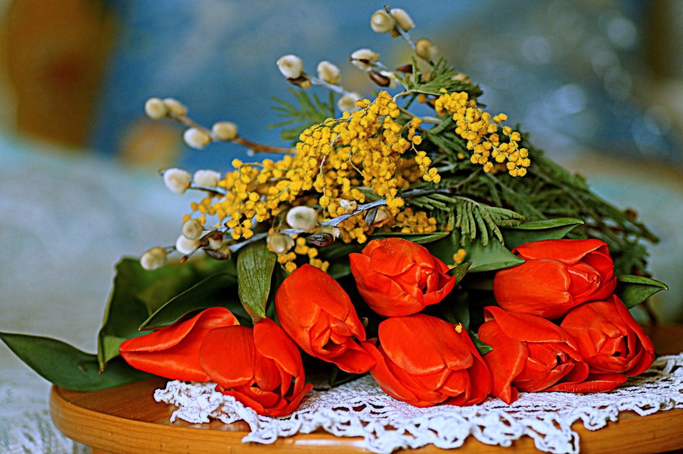 Я подарю тебе розы и мимозы слушать. Мимоза и тюльпаны. С 8 мартами ЛЗА И тюльпаны.