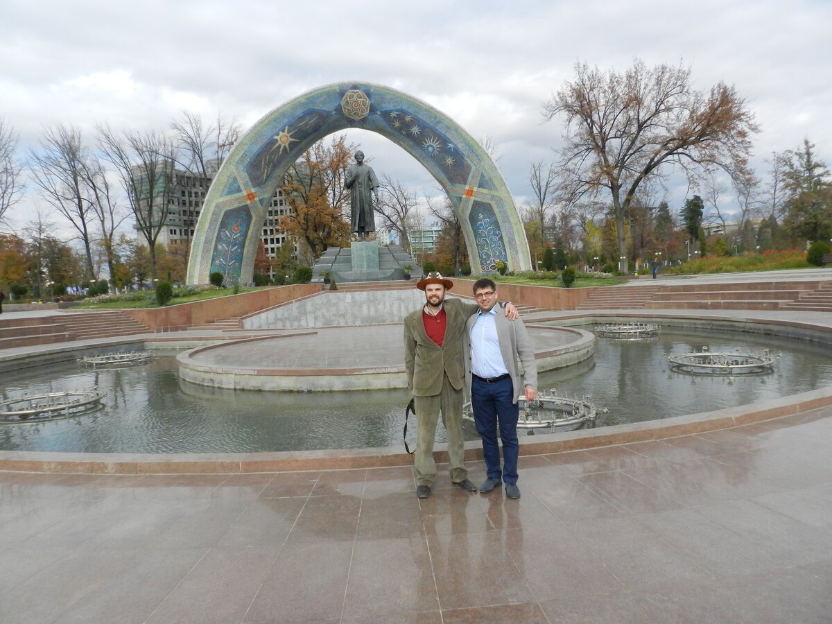 Ботанический сад Душанбе Таджикистан. Ботаника парк Душанбе. Парк ирам Душанбе. Центральный парк в Душанбе.