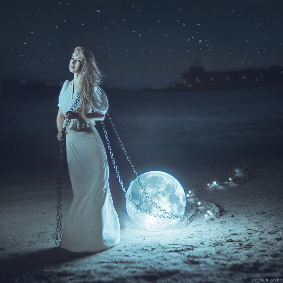 16 лет в лунах. Девушка-Луна. Фотосессия с луной. Девушка в лунном свете. Полнолуние девушка.