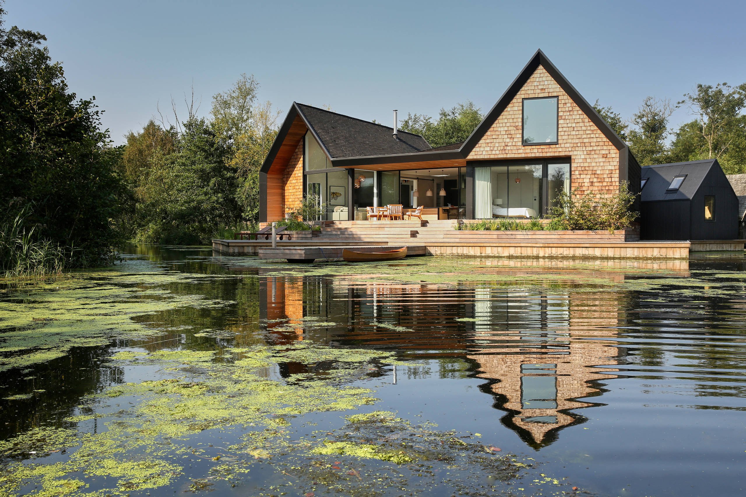 Дом рядом с прудом. Онтарио Канада коттеджи у озера. Дом у озера (США, 2006). Дом у озера Солнечногорский район. «Дом у озера Ванзее» (1925.
