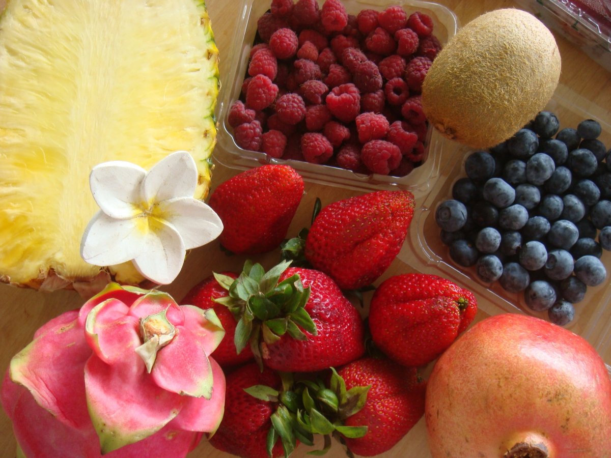 Фрукт чел. Экзотические фрукты. Фрукты и ягоды. Вкусные фрукты. Красивые экзотические фрукты.
